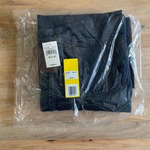 Lucky Brand - 221 Straight Jean - 38x32 - NWT